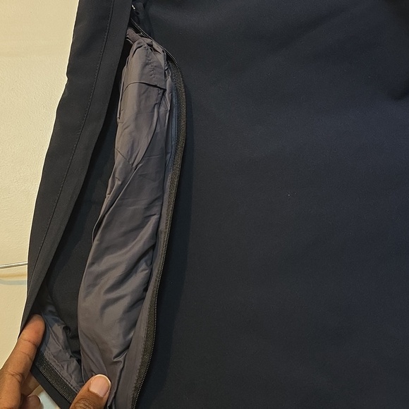 Hawkeye & CO Sport Performance Navy Jacket Size Large - Picture 8 of 9